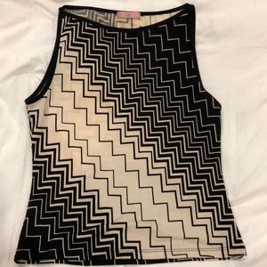 XXI Black/Cream Sleeveless Top, Size Med